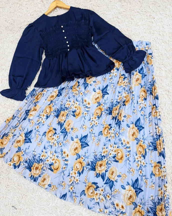 Chic & Comfy 2-Piece Skirt Set 💙